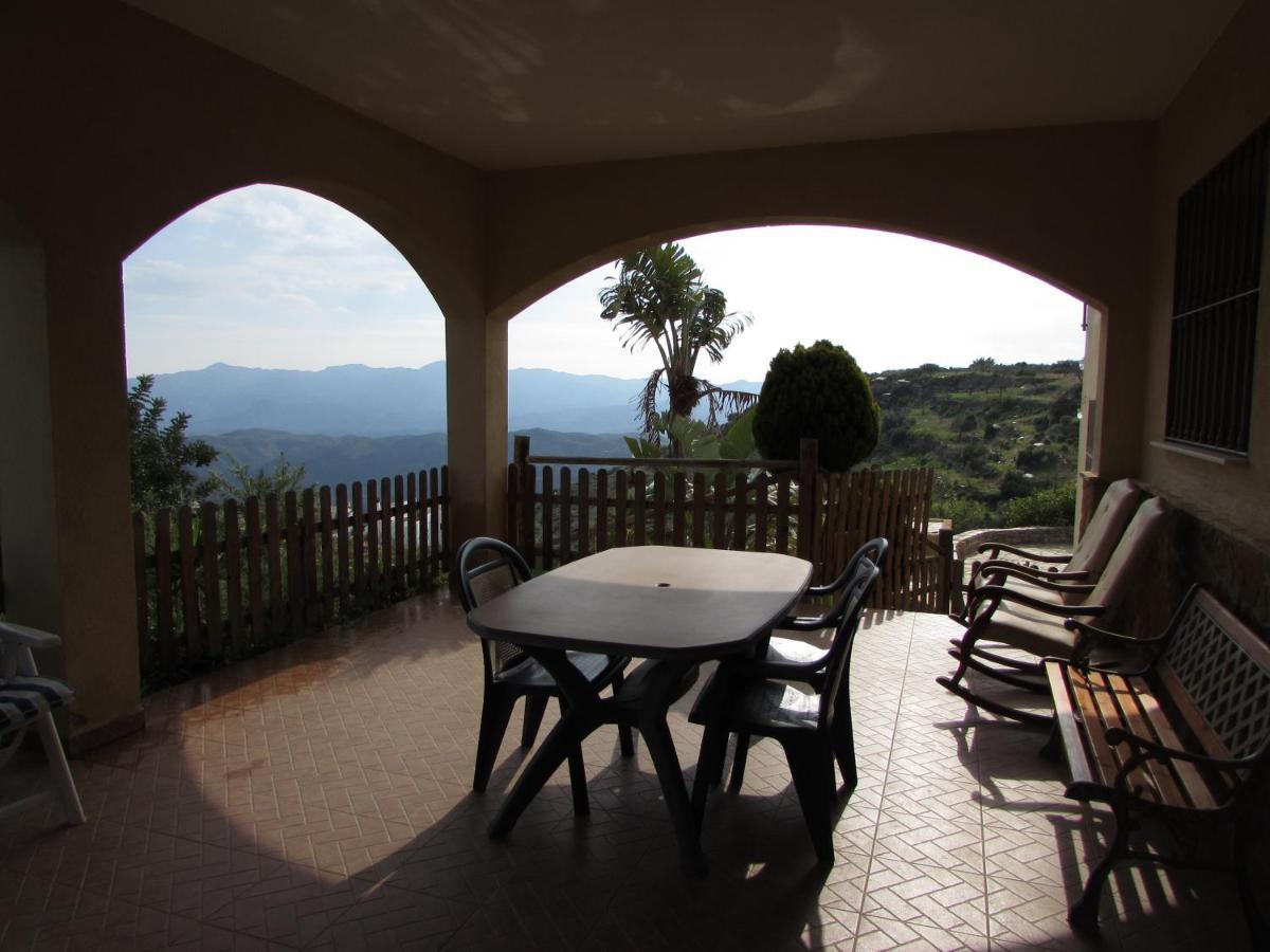 Albarico Retreat Villa Bedar Ngoại thất bức ảnh